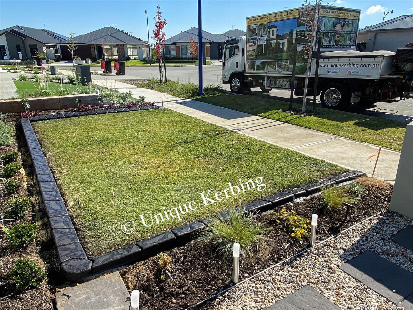 Rock Kerbing Decorative Concrete Garden Edging Specialists