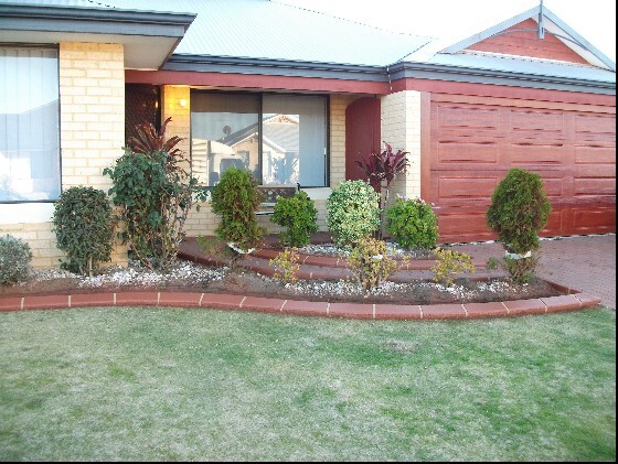Terracotta Garden Edging, Kerbing near Lathlain