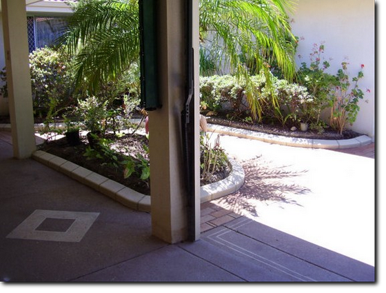 Limestone Garden Edging, Kerbing near City Beach